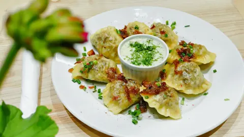 Pierogarnia — Polish dumplings